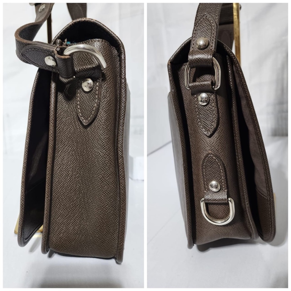 Authentic Louis Vuitton Taiga Leather Roman PM Bag Brown - Picture 10 of 15